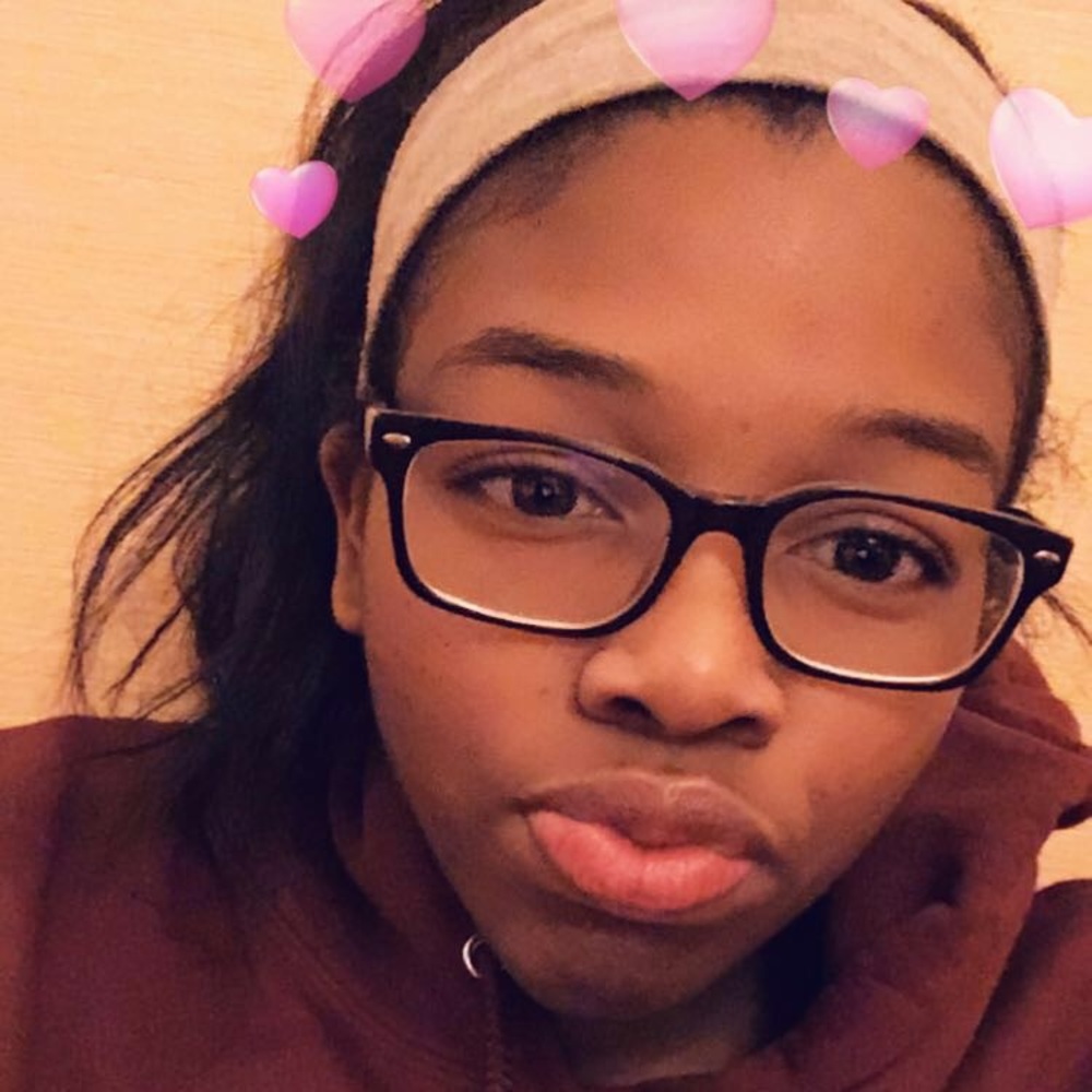 Meet your Posher, Caelyn